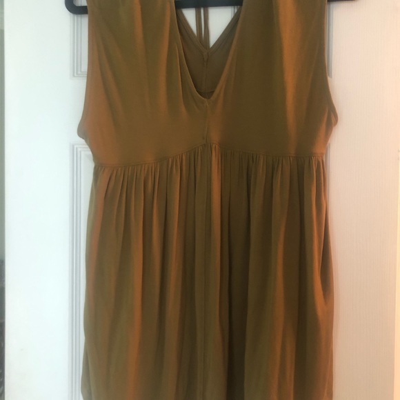 Free People top with great detail work SZ Medium - Picture 2 of 8